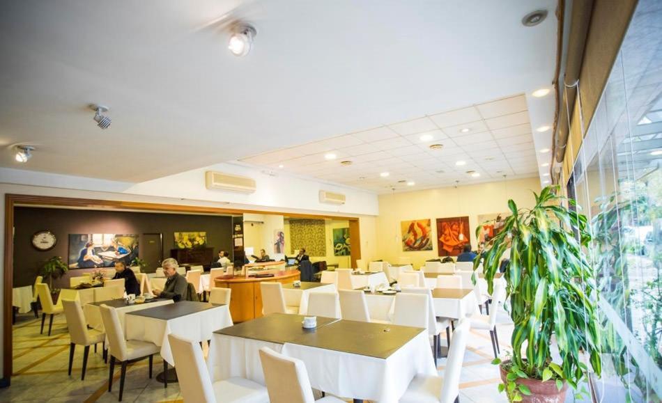 Garden Hotel 4*