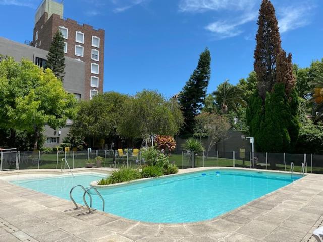 Garden 4* Rosario
